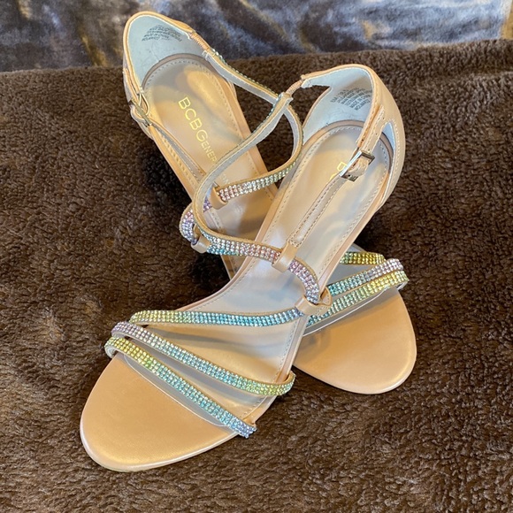 NWOT  BCBgeneration  strappy heels. - Picture 2 of 6